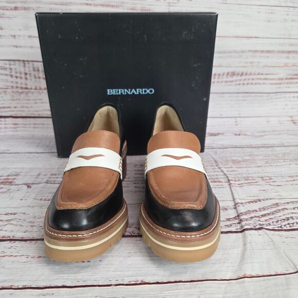 Bernardo Selma Leather Loafers 9M Chunky Heel Comfort Shoes Minimalist Neutral - Picture 2 of 10